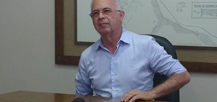 TJ concede liminar e Macchione retorna à Prefeitura de Catanduva