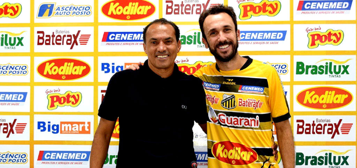Novorizontino apresenta atacante Thiago Ribeiro