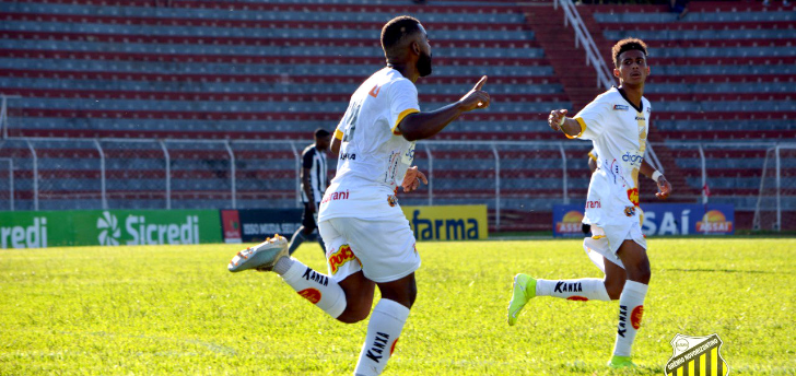 'Tigrinho' fica perto da vaga na 2ª fase da Copinha