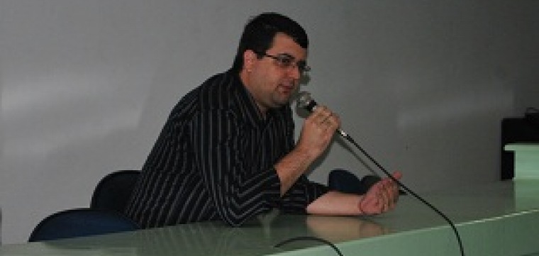 Jornalista é indiciado por quebra de sigilo 