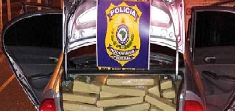PRF apreende mais de meia tonelada de maconha na BR-153