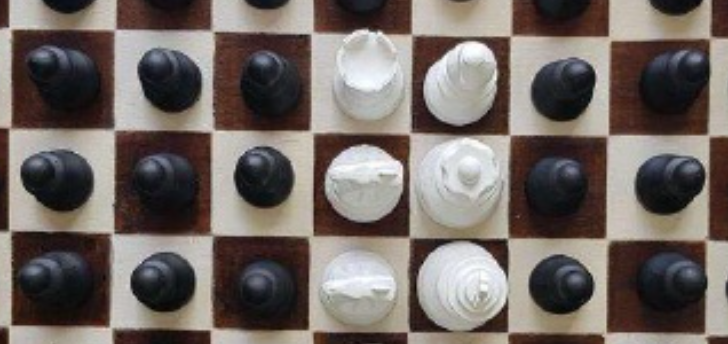 "PretAtitude" propõe reflexão sobre racismo com arte afro-brasileira