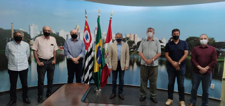 Edinho promove 'troca-troca' de secretários e tira Bevilacqua da Fazenda