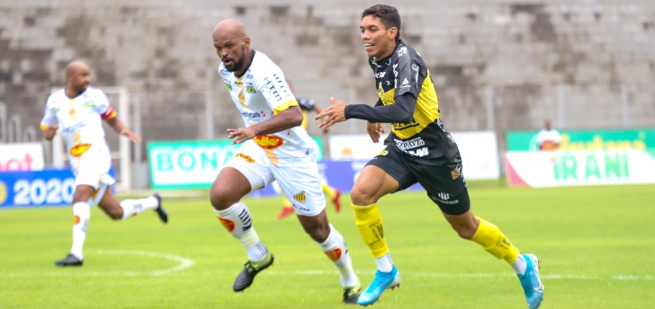 Tigre sofre gol nos acréscimos, perde para o Cascavel e se complica na Série D