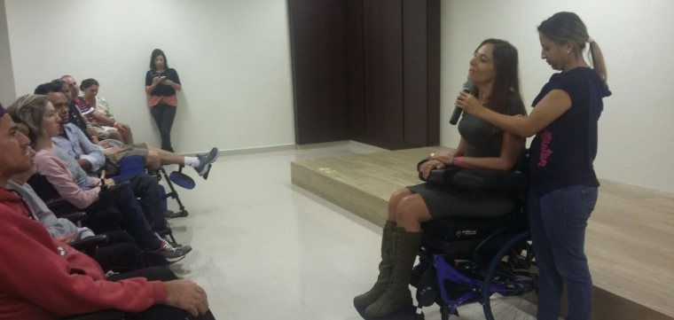 Em palestra, deputada destaca novas leis de acessibilidade para deficientes