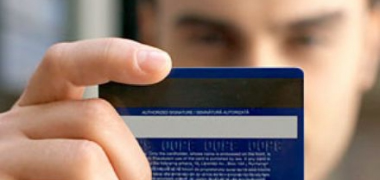 Juros do cartão de crédito é o mais alto em quase 20 anos