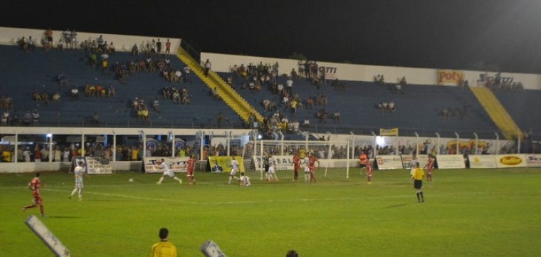 Fernandópolis bate Noroeste de virada e assume a ponta do grupo 4 da Série B 