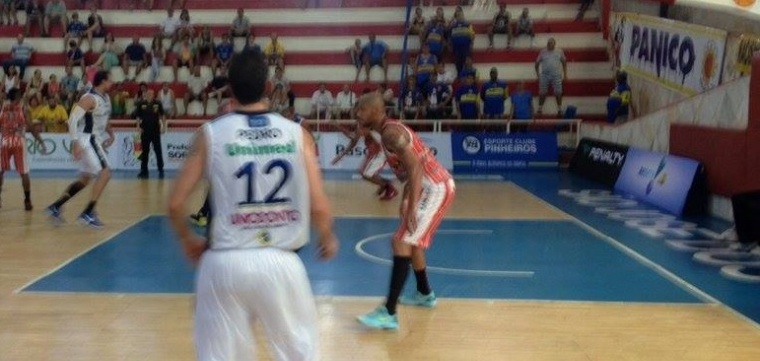 Basquete do América perde primeiro jogo do playoff contra o São José