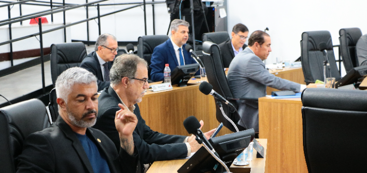 Em urgência, Câmara vota “venda” de dívidas da cidade a instituições financeiras