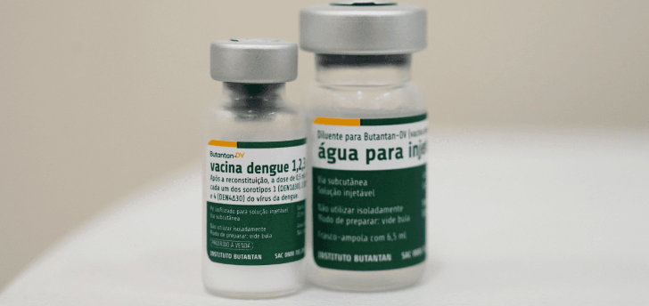 Saúde amplia vacina da dengue para profissionais da saúde e pessoas de 59 anos