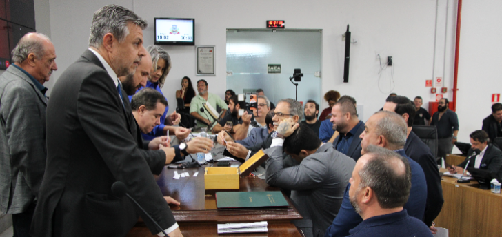 Em sorteio, Câmara define integrantes da CPI da Casa Branca