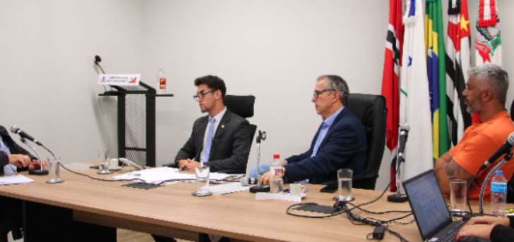 Presidente do Conselho de Saúde culpa prefeito e secretário por assinarem convênio
