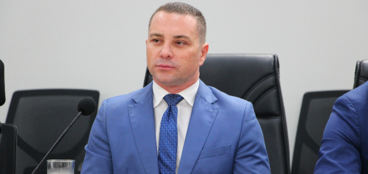 Rubem Bottas fica em silêncio e deixa a CPI sem respostas sobre o convênio milionário