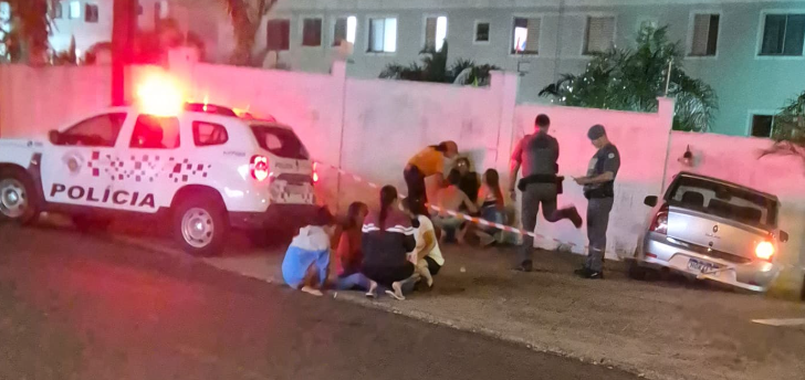 Jovem é morto e mulher é agredida pelo ex-namorado em Rio Preto