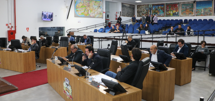 Pela quarta vez, Câmara adia votação para criar Fundo Especial de Créditos