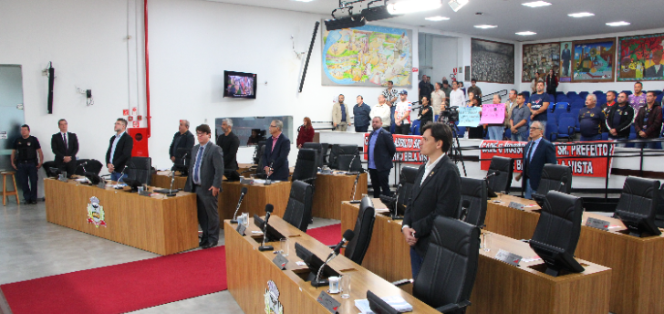 Com 18 emendas, Câmara vota Lei de Diretrizes Orçamentárias