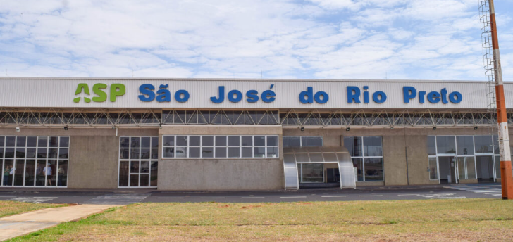 Motta defende a internacionalização permanente do aeroporto de Rio Preto