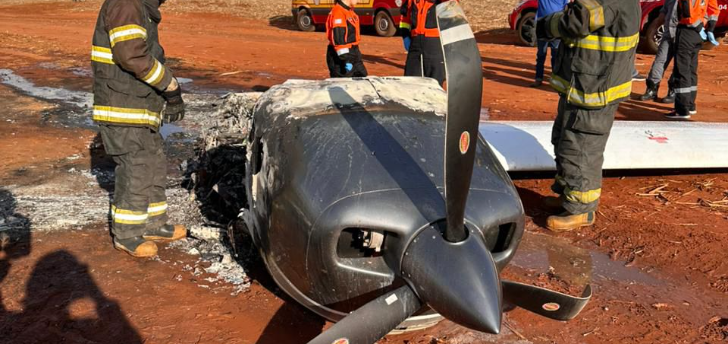 Aeronave incendiada é encontrada em área rural de Guapiaçu